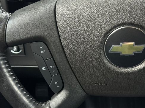 Used 2020 Chevrolet Express 3500 LS w/ Cold Climate Package image 29