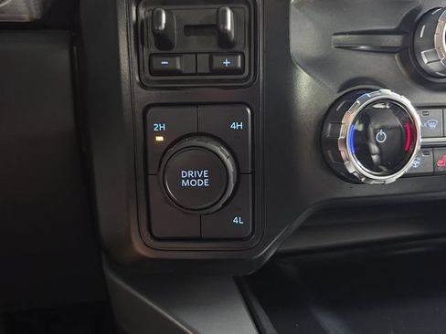Certified 2025 Ford F450 Lariat w/ FX4 Off-Road Package AWD/4WD image 24