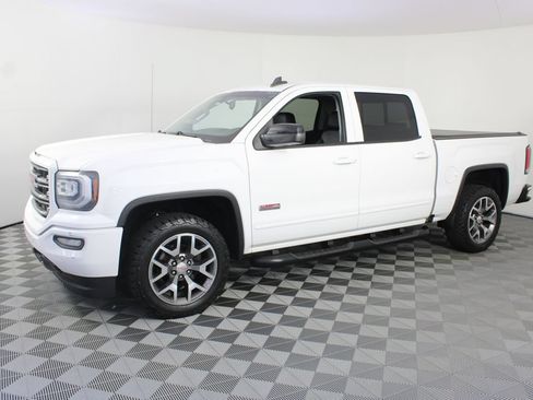 Used 2017 GMC Sierra 1500 SLT AWD/4WD image 2