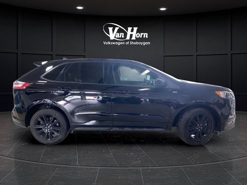 Used 2024 Ford Edge ST-Line AWD/4WD image 8