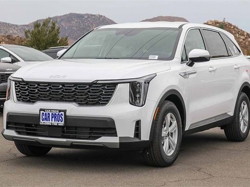 New 2026 Kia Sorento LX image 16