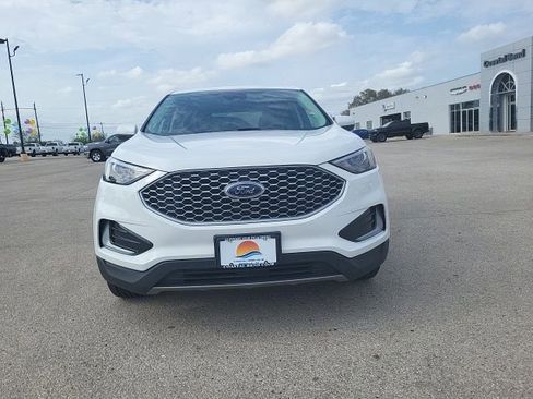 Used 2024 Ford Edge SEL image 8