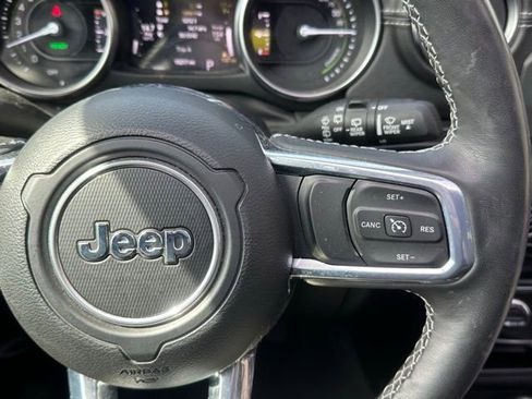 Used 2023 Jeep Wrangler Unlimited Sahara w/ Cold Weather Group image 21