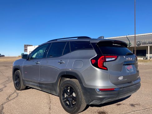 Used 2023 GMC Terrain AT4 image 7