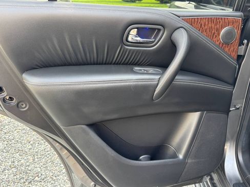 Used 2020 Nissan Armada SL RWD image 27