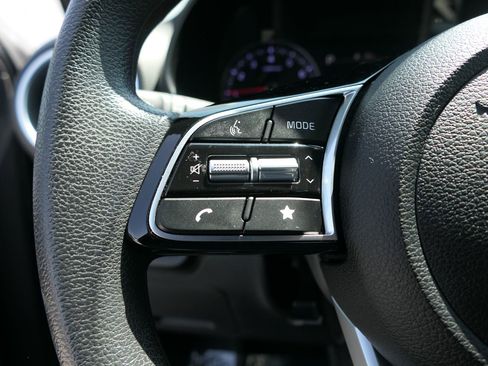 Used 2024 Kia Forte LXS w/ LXS Technology Package FWD image 14