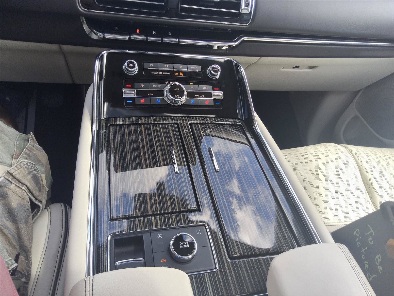 Certified 2024 Lincoln Navigator L Black Label AWD/4WD image 42