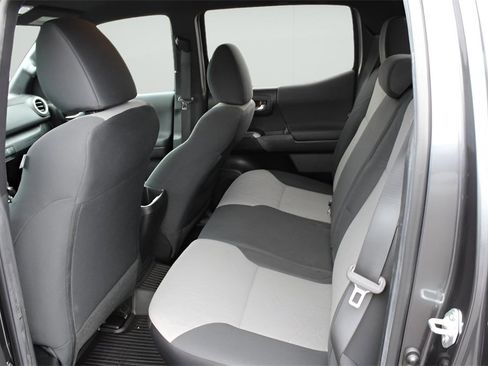 Used 2023 Toyota Tacoma TRD Sport image 21