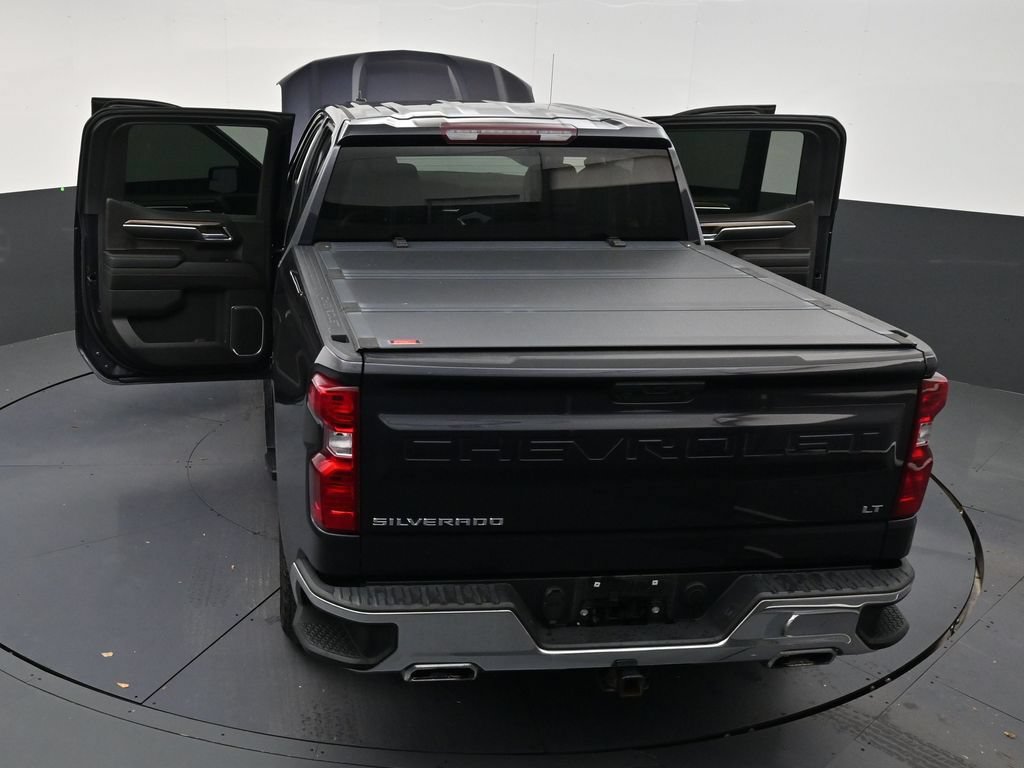Used 2023 Chevrolet Silverado 1500 LT w/ Z71 Off-Road Package AWD/4WD image 32