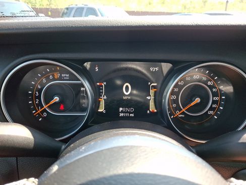 Used 2020 Jeep Gladiator Overland AWD/4WD image 20