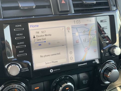 Used 2024 Toyota 4Runner TRD Off-Road Premium image 11