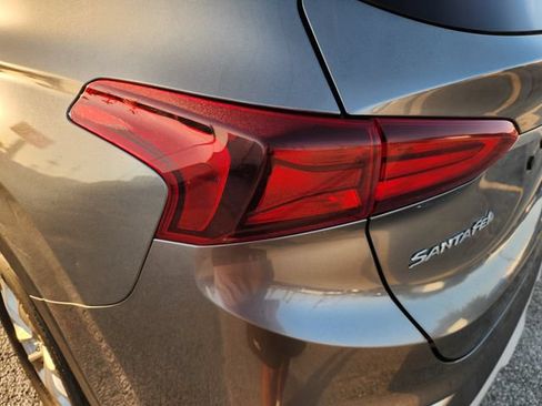 Used 2019 Hyundai Santa Fe SE AWD/4WD image 7