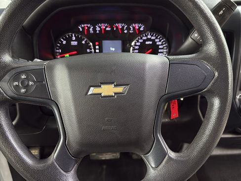 Used 2018 Chevrolet Silverado 2500 W/T w/ WT Convenience Package image 10