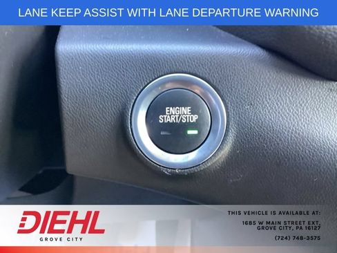 Used 2024 GMC Terrain SLT AWD/4WD image 36