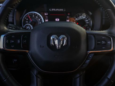 Used 2024 RAM 1500 Laramie image 24