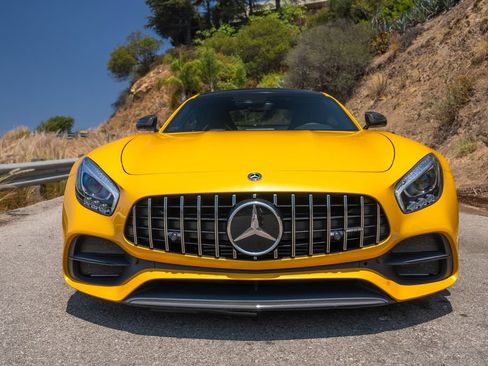 Used 2018 Mercedes-Benz AMG GT C image 3