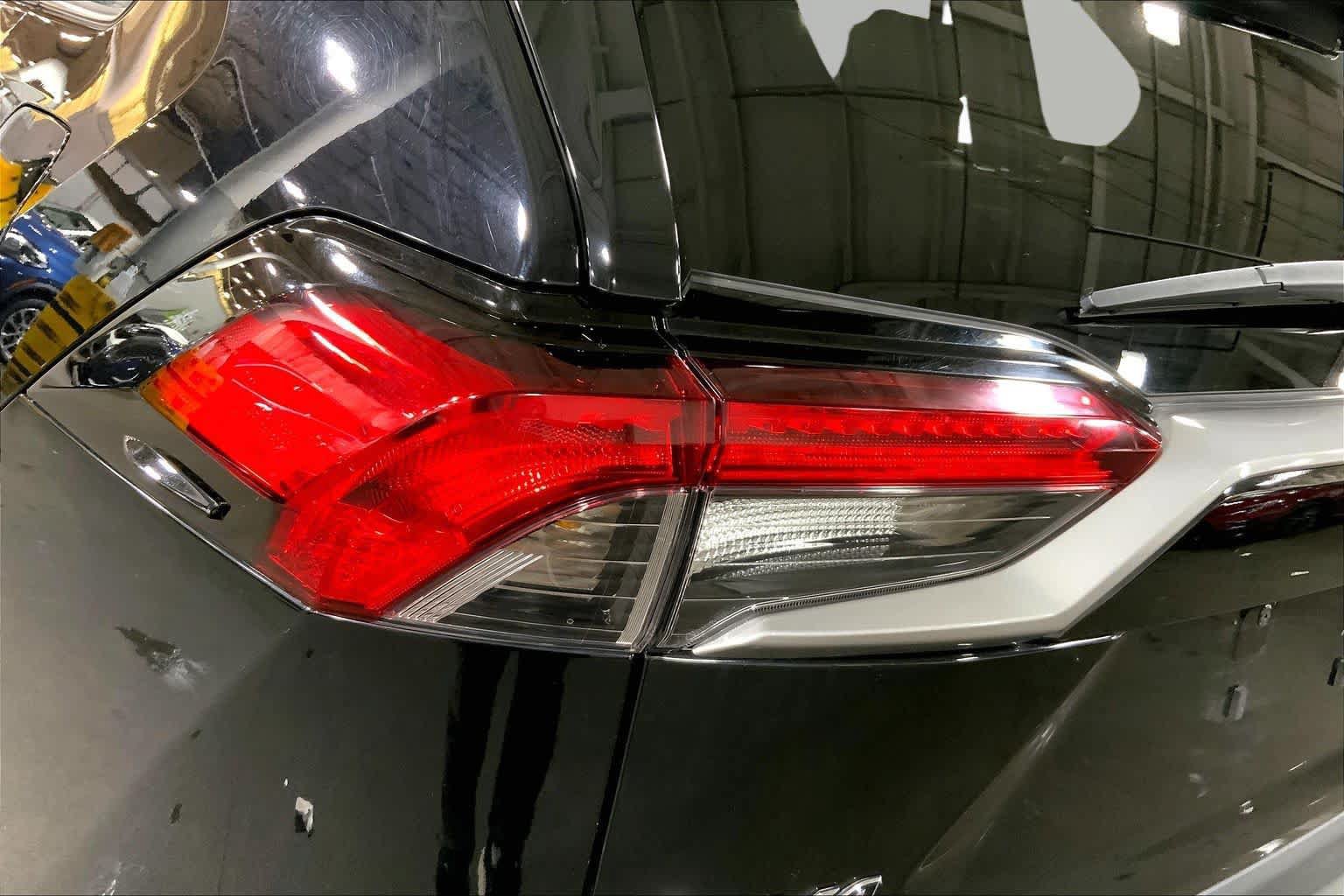 Certified 2023 Toyota RAV4 Limited AWD/4WD image 29