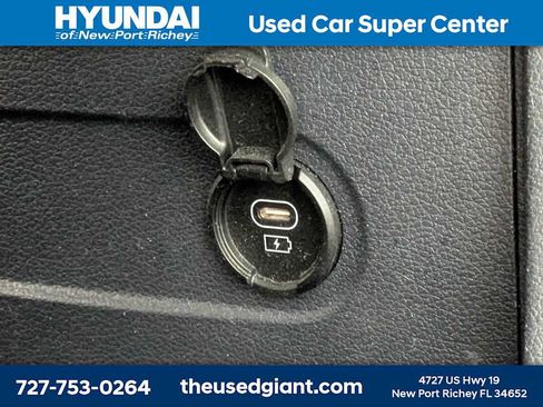 Used 2023 Hyundai Palisade Calligraphy FWD image 37