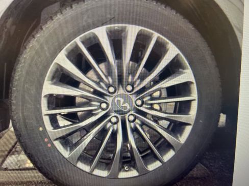 Used 2023 INFINITI QX80 Premium Select w/ Cargo Package image 16