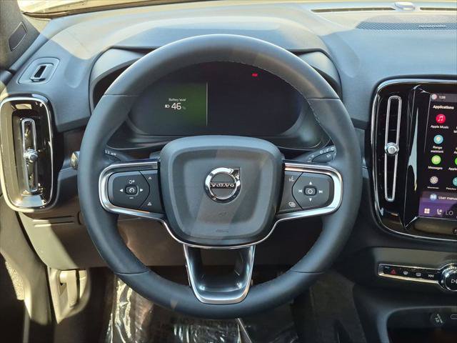 Certified 2024 Volvo XC40 Recharge Ultimate w/ Protection Package Premier AWD/4WD image 13