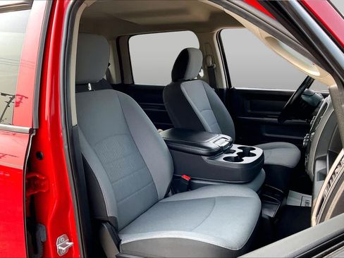 Used 2022 RAM 1500 Tradesman w/ Tradesman SXT Package RWD image 9