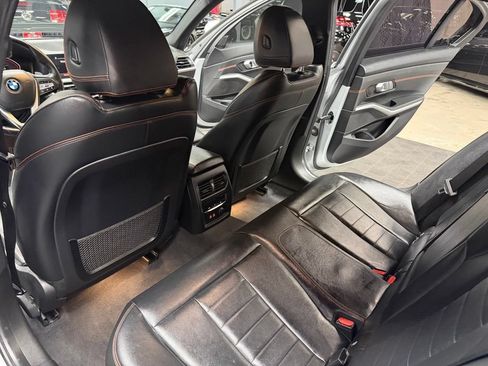 Used 2019 BMW 330i Sedan w/ Convenience Package RWD image 40