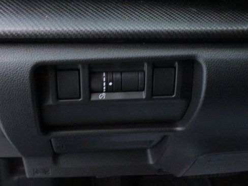 Certified 2024 Subaru Crosstrek 2.5i Limited w/ Crosstrek Mirror Package image 18