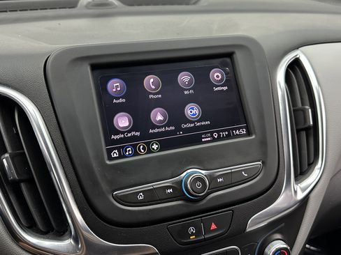 Used 2022 Chevrolet Equinox LS image 15