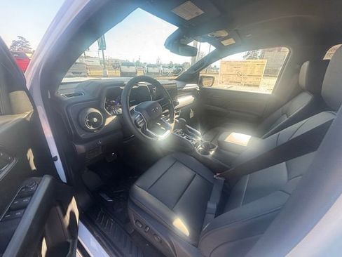 New 2026 Chevrolet Colorado Trail Boss AWD/4WD image 11