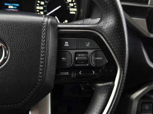 Certified 2024 Toyota Tundra SR5 AWD/4WD image 18