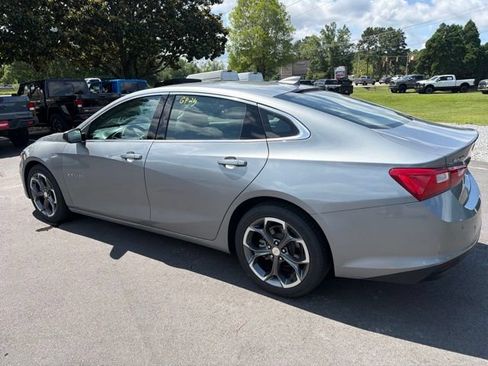 Used 2024 Chevrolet Malibu LT FWD image 5