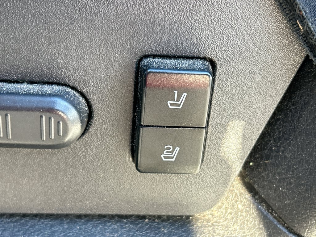Used 2013 Ford F150 Lariat w/ Mid Equipment Group RWD image 13