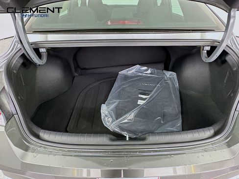 New 2026 Hyundai Elantra Sport image 9