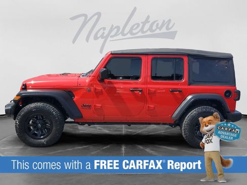 Used 2022 Jeep Wrangler Unlimited Sport AWD/4WD image 3