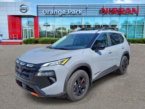 New 2026 Nissan Rogue SV AWD/4WD image 4