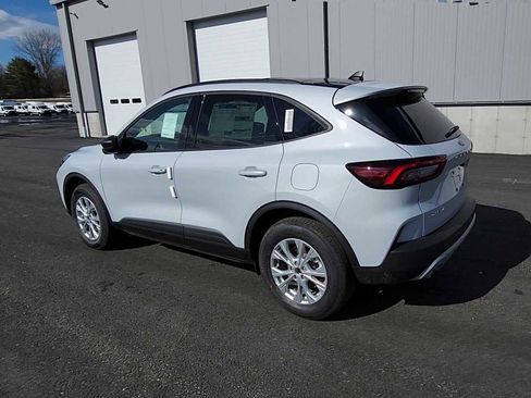 New 2026 Ford Escape Active w/ Cold Weather Package AWD/4WD image 6