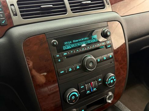 Used 2011 Chevrolet Tahoe LS w/ Texas Edition image 21