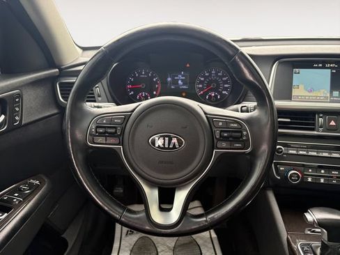 Used 2016 Kia Optima EX w/ Premium Package FWD image 12