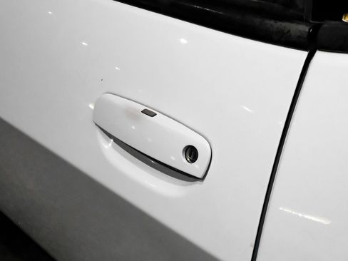 Used 2013 Dodge Challenger SRT8 Core image 30