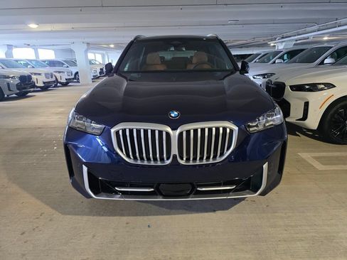 New 2026 BMW X5 xDrive50e w/ Climate Comfort Package AWD/4WD image 2