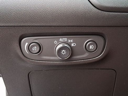 Certified 2023 Buick Encore GX Select FWD image 27