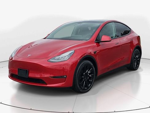 Used 2021 Tesla Model Y Long Range AWD/4WD image 11