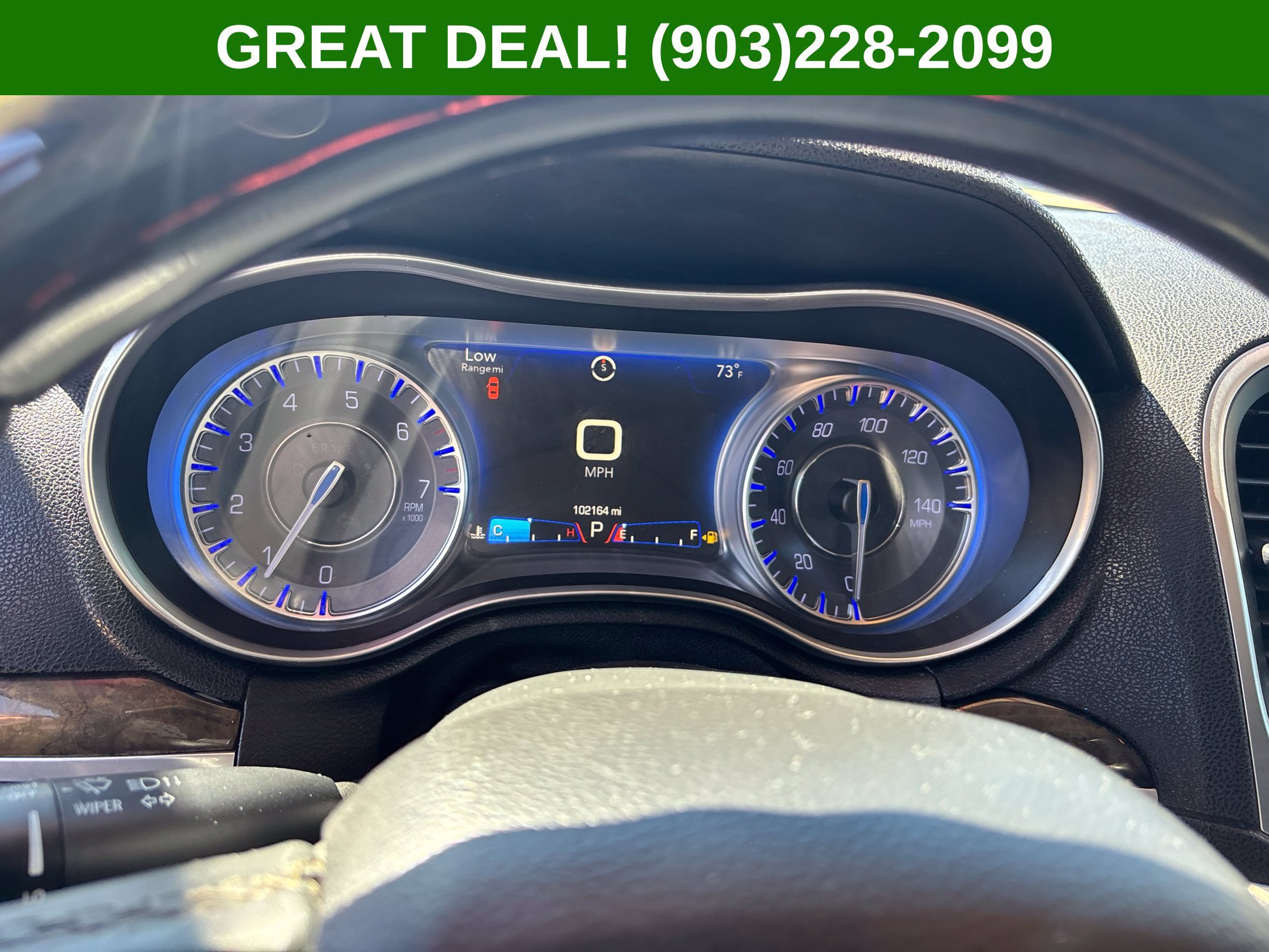 Used 2016 Chrysler 300 C RWD image 26