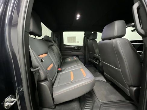 Certified 2025 GMC Sierra 1500 AT4 w/ Technology Package AWD/4WD image 27