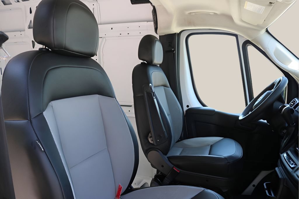 Used 2024 RAM ProMaster 2500 w/ Convenience Group FWD image 19