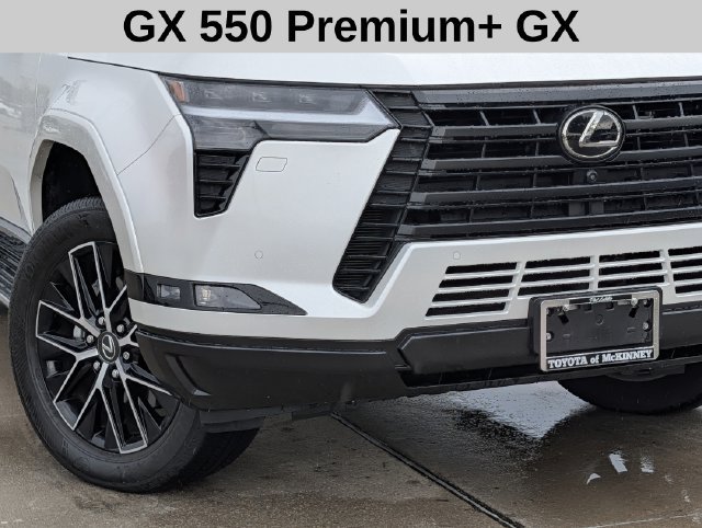 Used 2025 Lexus GX 550 w/ Accessory Package (2T) AWD/4WD image 3