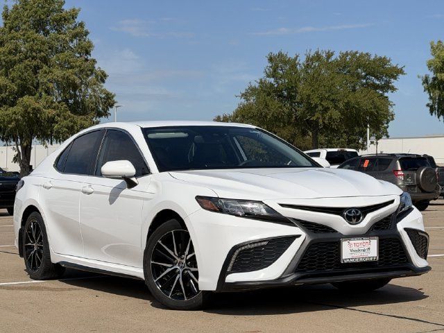 Certified 2024 Toyota Camry SE w/ Convenience Package FWD image 2