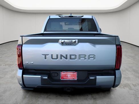 Used 2024 Toyota Tundra Capstone AWD/4WD image 4