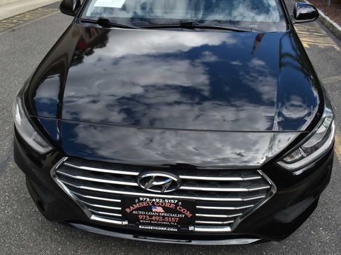Used 2020 Hyundai Accent SE FWD image 53