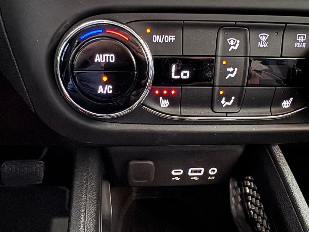 Certified 2023 Chevrolet TrailBlazer LT w/ Convenience Package AWD/4WD image 22